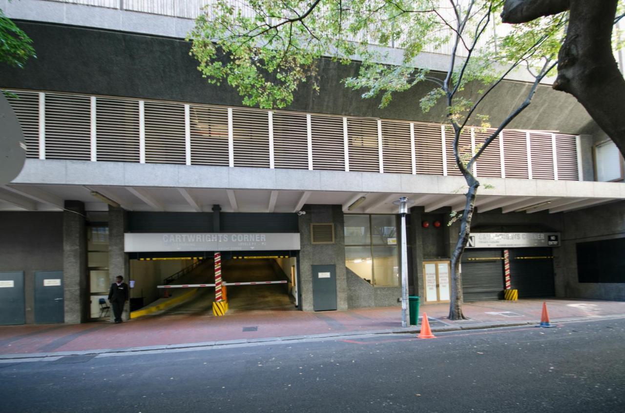 Apartment #1306 Cartwright - African Dream Cape Town
