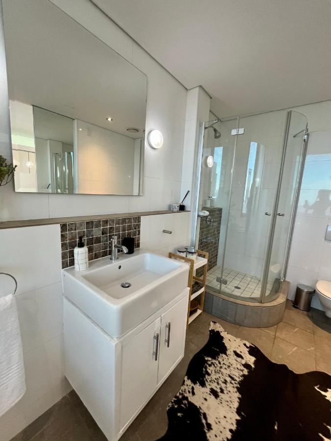 #1306 Cartwright - African Dream Apartment Cape Town