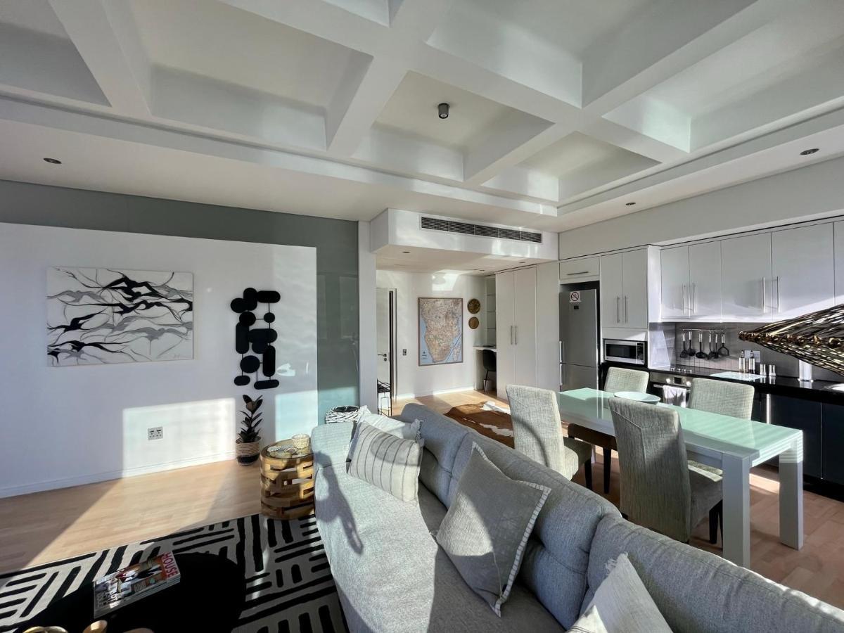 #1306 Cartwright - African Dream Apartment *